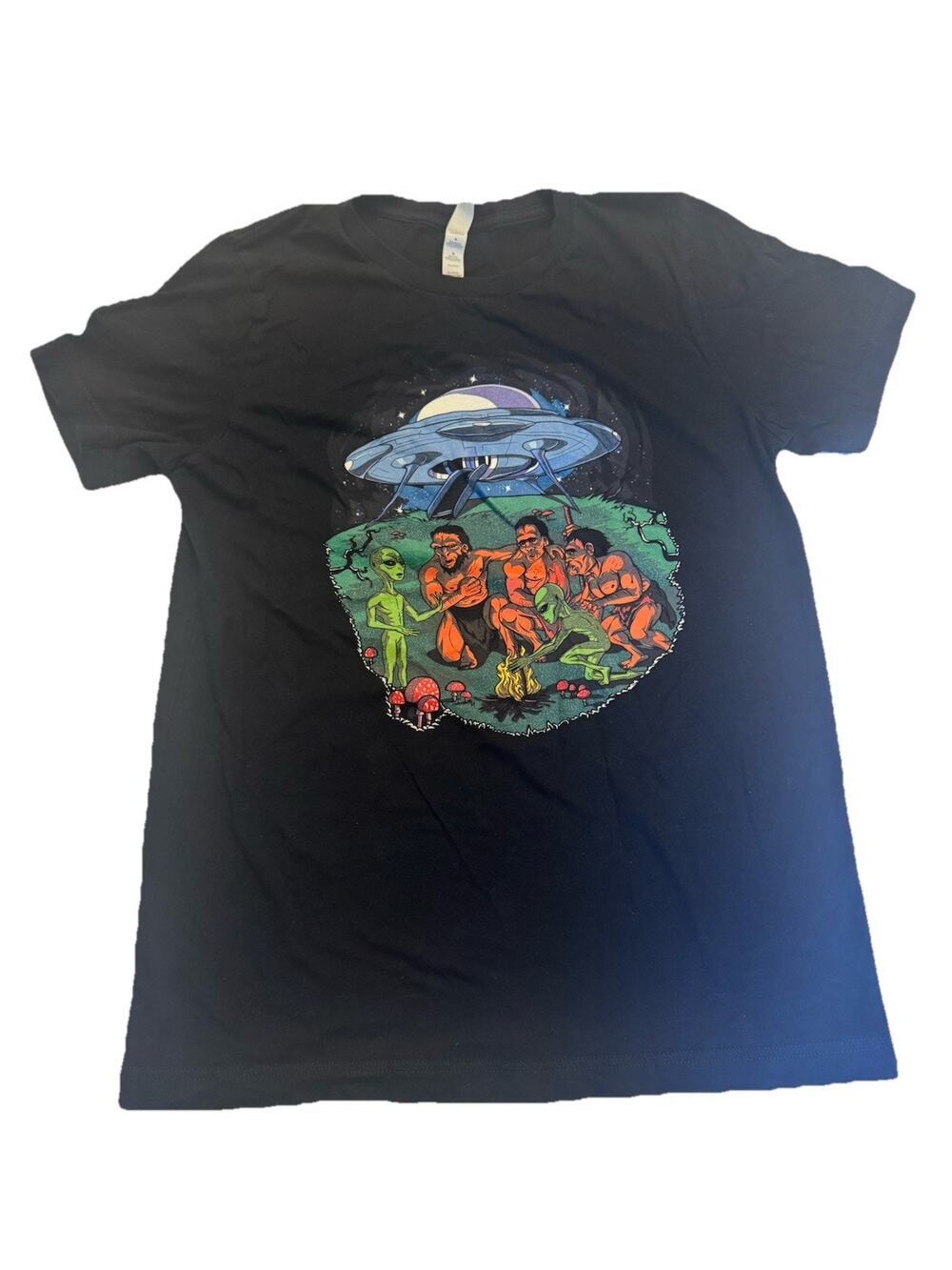 Alien Abduction Caveman UFO Graphic T Shirt Mens Medium Bella Canvas Black